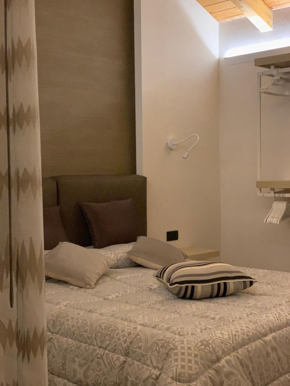 Suite Cavour - Suntripsicily Riposto Exteriör bild
